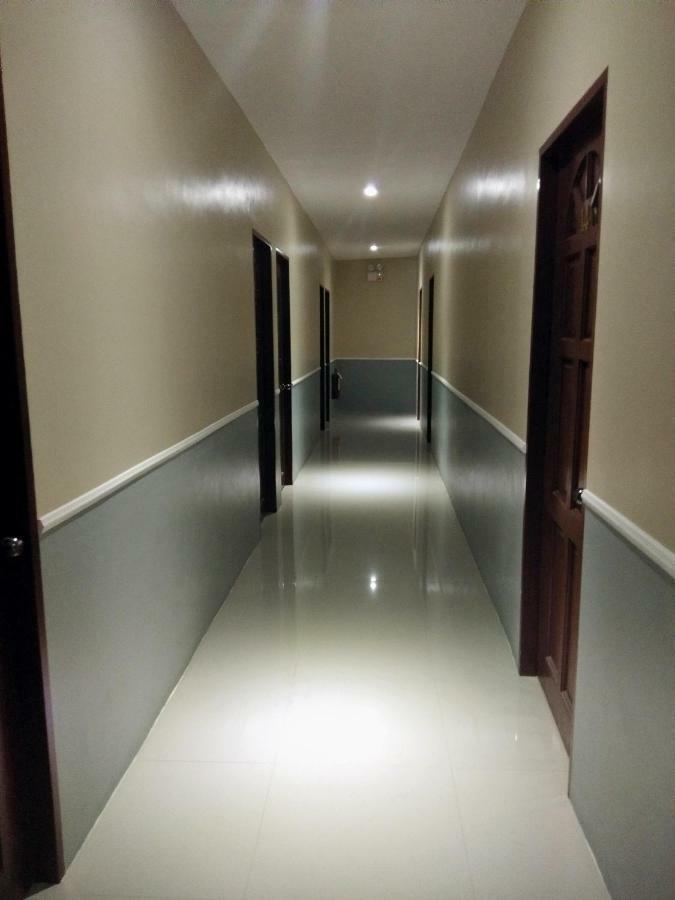B&S Orchids Suites Hotel Dipolog Eksteriør billede
